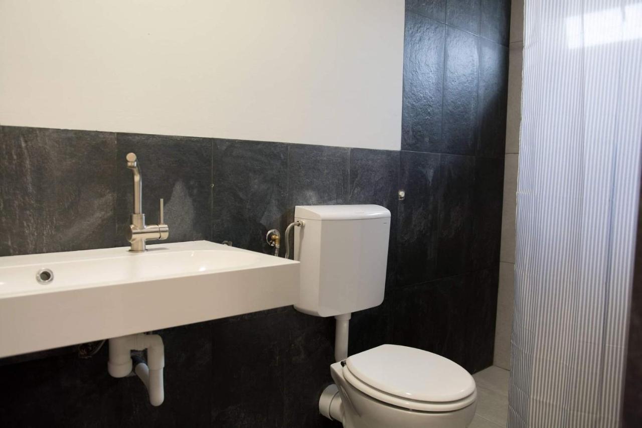 Hunedoara Sport Confort Hotel Екстериор снимка